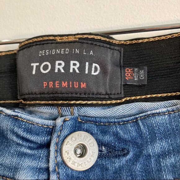TORRID Sz 16R Sky High Skinny Jeans  Mid-Wash Distressed Jeans - Picture 5 of 8